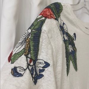 White ZARA top with embroidery